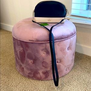 Kate Spade cross body purse. Never been worn/used.